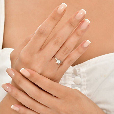 0.53 Karat Pırlanta Tektaş Yüzük