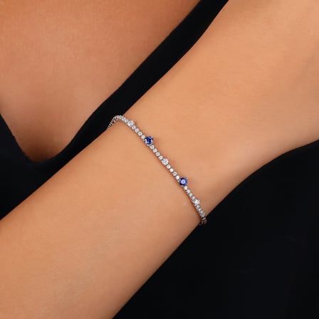 0.76 Karat Safir Taşlı Pırlanta Bileklik