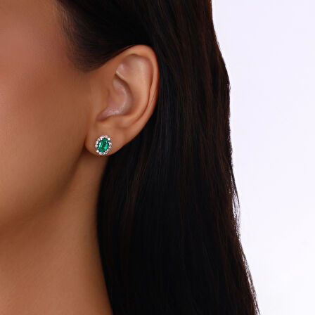 0.30 Karat Zümrüt Taşlı Pırlanta Küpe