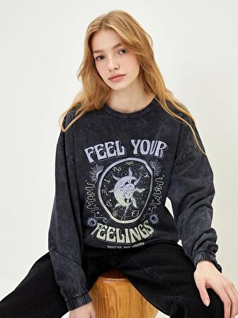 Bisiklet Yaka Baskılı Uzun Kollu Kadın Sweatshirt