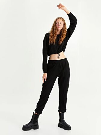 Bisiklet Yaka Kendinden Desenli Uzun Kollu Kadın Sweatshirt
