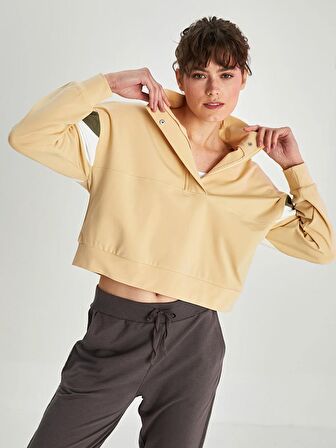 Dik Yaka Düz Uzun Kollu Kadın Sweatshirt