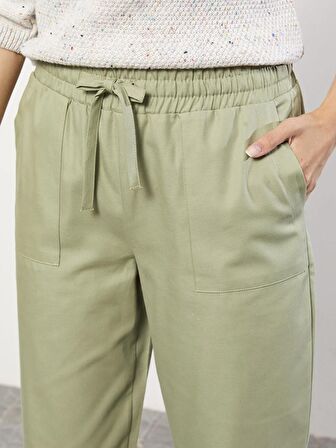 Beli Lastikli Düz Gabardin Kadın Pantolon