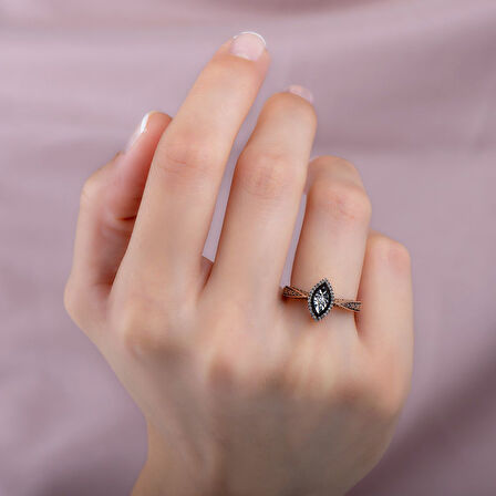 0.09 Karat Elmas Fantezi Yüzük