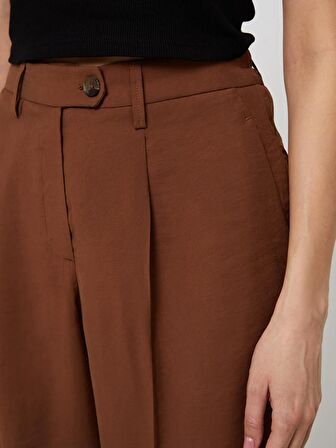 Kadın Havuç Kesim Düz Pantolon