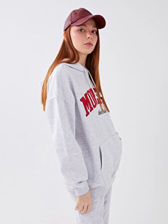 Nakışlı Uzun Kollu Oversize Kadın Hoodie