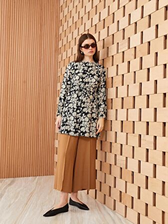 Rahat Kalıp Düz Geniş Paça Kadın Pantolon