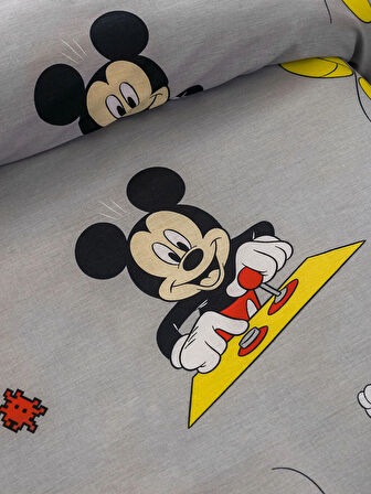 LCW HOME Karişik Mickey Mouse Baskılı Çocuk Nevresim Seti