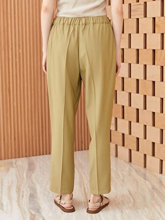 Beli Lastikli Standart Fit Kadın Pantolon