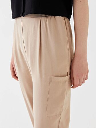 Beli Lastikli Standart Fit Kadın Pantolon