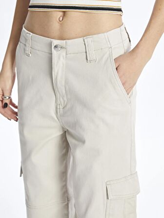 Standart Fit Gabardin Kadın Kargo Pantolon