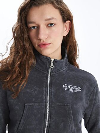 Dik Yaka Nakışlı Uzun Kollu Kadın Fermuarlı Sweatshirt