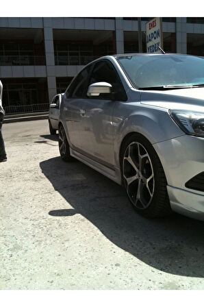 FORD FOCUS 2 ST MARŞPİYEL SAĞ SOL TAKIM FİBERGLASS BOYASIZ