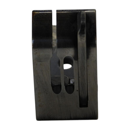 Sando S570H 1/8X1/16 Çift İğne 3,2 mm Geniş Sağ Çimalı Ayağı