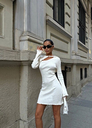 Lilian Cut Out Mini Elbise 2819