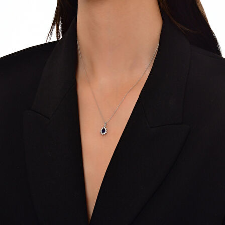 0.04 Karat Damla Safir Pırlanta Kolye