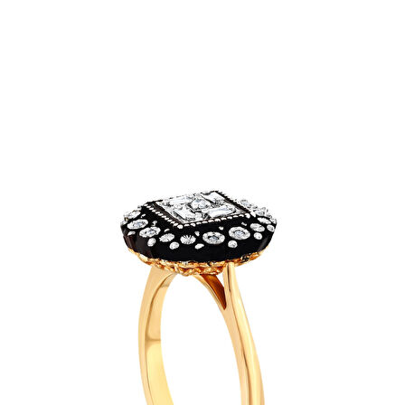 0.14 Karat Baget Taşlı Elmas Yüzük