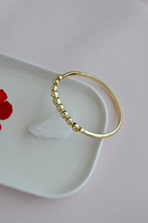 Zirkon Taşlı Kelepçe Bilezik Rodyum Bileklik