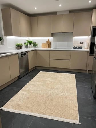 Dinar Armoni Saçaklı Kaymaz Tabanlı Kesme Kabartmalı Yıkanabilir Salon Koridor Halı Yolluk