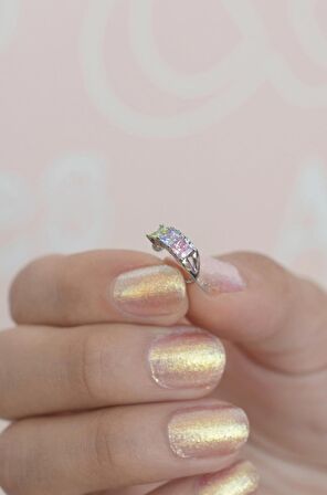 Soft Renkli Multicolor Sıkıştırmalı Minimal Kıkırdak Küpe