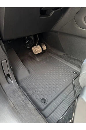 Sahler Fiat Doblo 2023 ve Sonrası 4.5D Paspas ve 3D Rizline Seperatörsüz Bagaj Havuzu Set