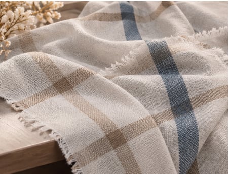 Nordic Azure Ekru Bej Mavi Çizgili Kadın Omuz ve Boyun Şalı Soft Dokulu Saçaklı Oversize Sonbahar Kış Şalı 67x175 cm