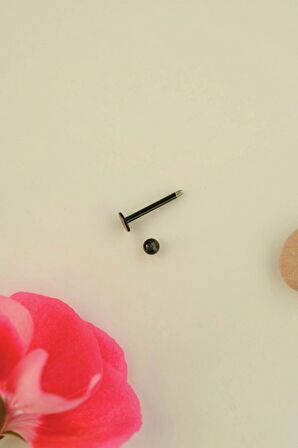 10 mm Siyah Çelik Piercing Arkası Düz Ucu Toplu Dil Kulak