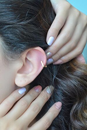 Mini İnce Kare Halka Tragus Piercing Helix Küpesi