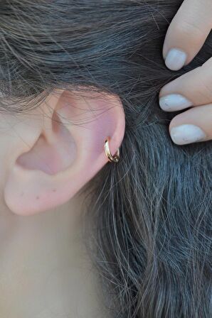 Düz Halka Tragus Piercing