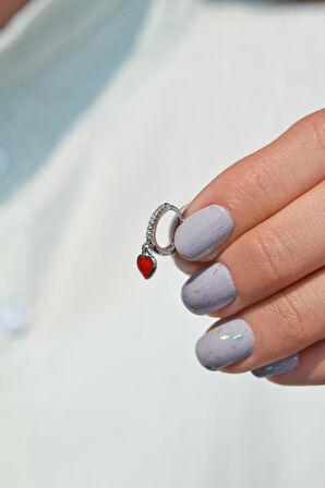 Gümüş Rengi Kırmızı Kalp Sallantılı Kıkırdak Küpe Piercing