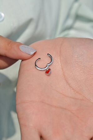 Gümüş Rengi Kırmızı Kalp Sallantılı Kıkırdak Küpe Piercing