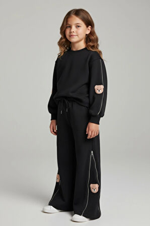 Sarakids 2-3 Yaş Kız Çocuk Takım – Siyah – Ayı Figürlü ve Fermuar Detaylı