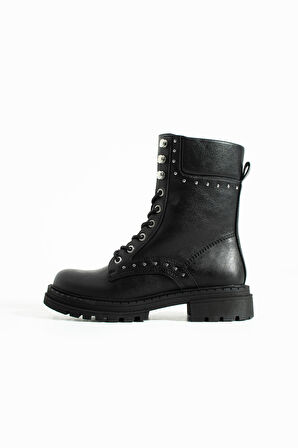 Kadın Siyah Vegan Deri Bot  Trok Detaylı  Şık Tasarım ve Modern Çizgi