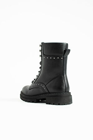 Kadın Siyah Vegan Deri Bot  Trok Detaylı  Şık Tasarım ve Modern Çizgi