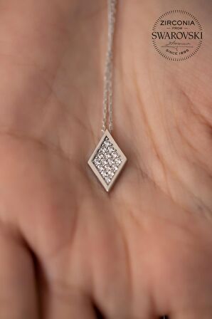 Swarovski Taşlı Dilim Model Gümüş Zirconia Kolye