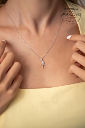 Swarovski Taşlı İğne Model Gümüş Zirconia Kolye