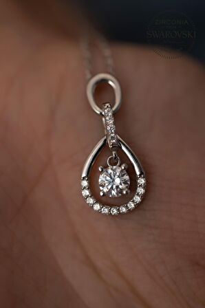 Swarovski Taşlı Damla Tektaş Model Gümüş Zirconia Kolye