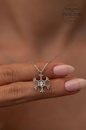 Swarovski Taşlı Kar Tanesi Model Gümüş Zirconia Kolye