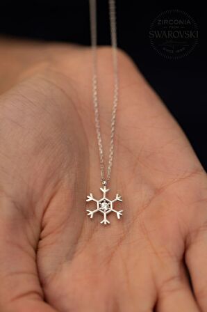 Swarovski Taşlı Kar Tanesi Model Gümüş Zirconia Kolye