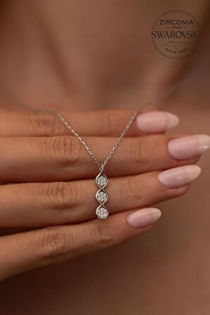 Swarovski Taşlı Üç Taş Model Gümüş Zirconia Kolye