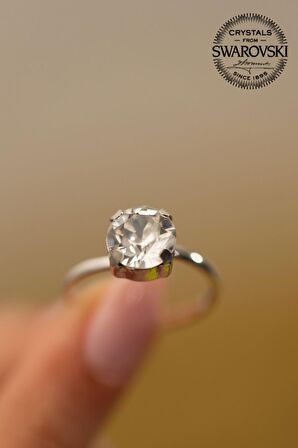 Swarovski Taşlı Tektaş Model Gümüş Crystal Yüzük
