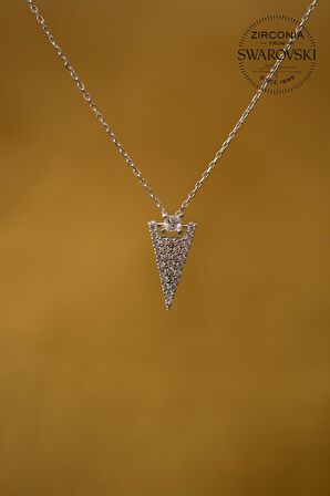 Swarovski Taşlı Üçgen Model Gümüş Zirconia Kolye