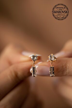 Swarovski Taşlı Tektaş ve Çubuk Model Rose Kaplama Gümüş Crystal Küpe