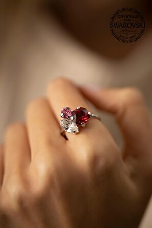 Swarovski Taşlı Yaprak Model Gümüş Crystal Yüzük