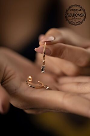 Swarovski Taşlı Çubuk Model Rose Kaplama Gümüş Crystal Küpe