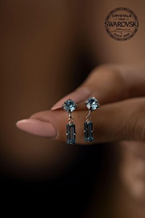 Swarovski Taşlı Çubuk ve Tektaş Model Gümüş Crystal Küpe