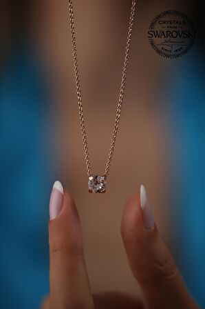 Swarovski Taşlı Tektaş Model Rose Kaplama Gümüş Crystal Kolye