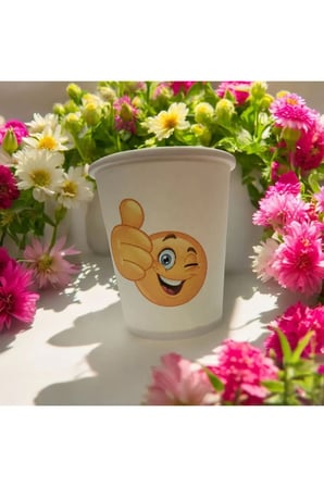 Emojili Gülen Yüz göz kırpan yüz Tek kullanımlık 7 Oz 100 Adet Karton Bardak