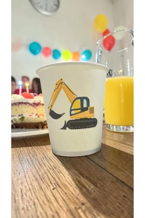 Kepçe İnşaat Tamir Doğumgünü Parti Etkinlik temalı Tek kullanımlık 7 Oz 100 Adet Karton Bardak