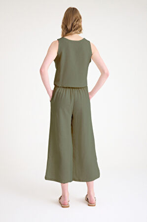 Keten Yazlık Yüksel Bel Capri Pantolon Sırt Detaylı Kolsuz Haki İkili Takım